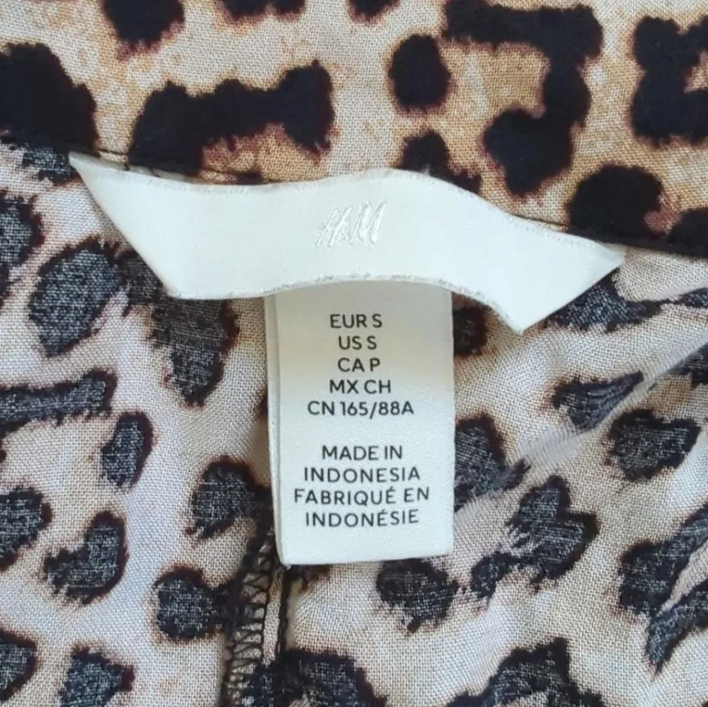 H&M Animal Print Maxi Dress - Picture 5 of 6